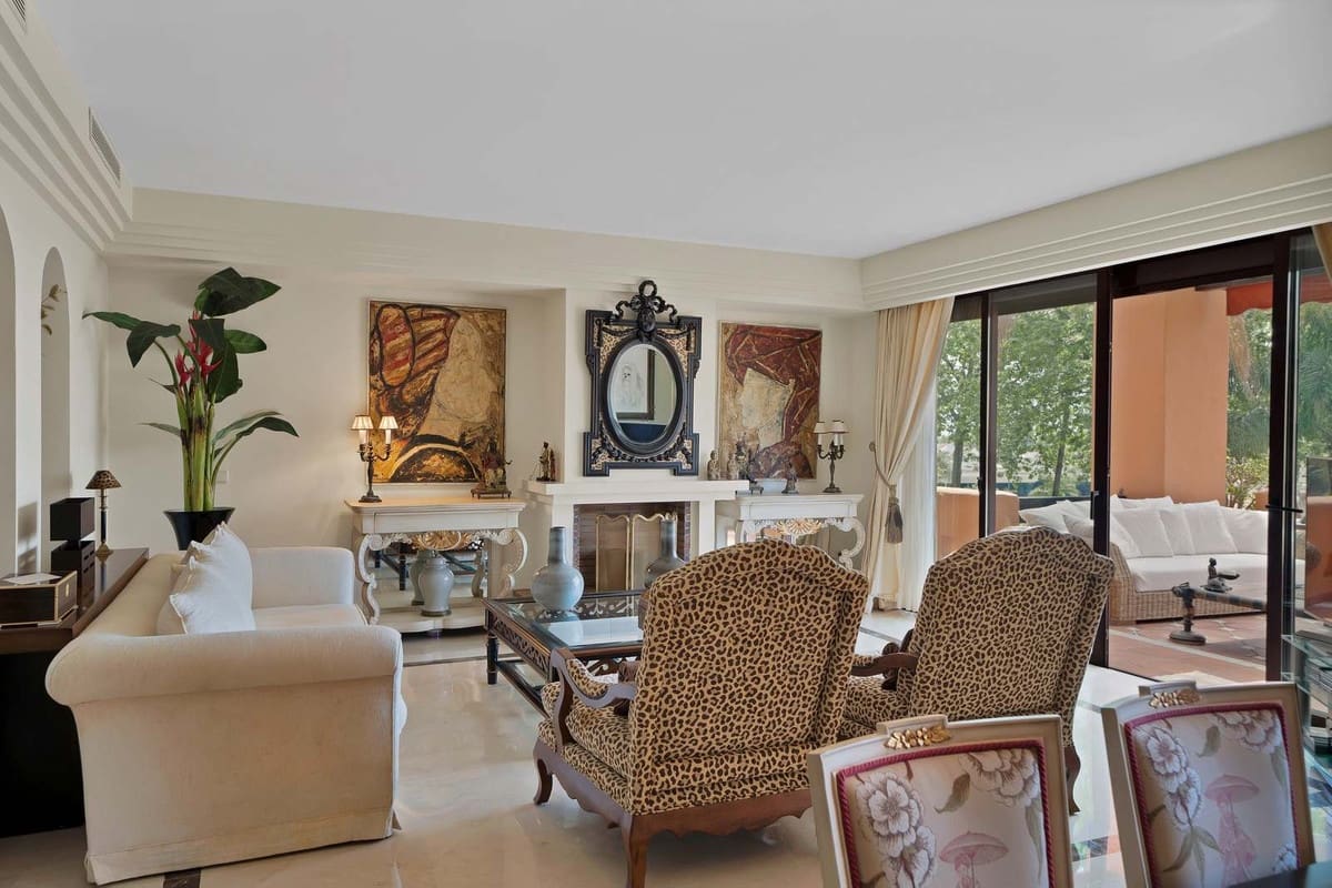 2 camera da letto Attico in vendita in Puerto Banus - 1.695.000 € (Rif: 9868960)