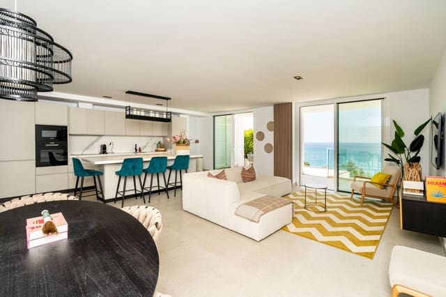 3 slaapkamer Appartement te koop in Zona Centro Comercial Torrequebrada, Benalmádena - € 1.169.000 (Ref: 9885108)