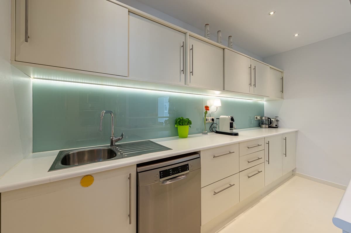 3 soverom Hus til salgs i Golden Mile med svømmebasseng - € 1 350 000 (Ref: 9920671)