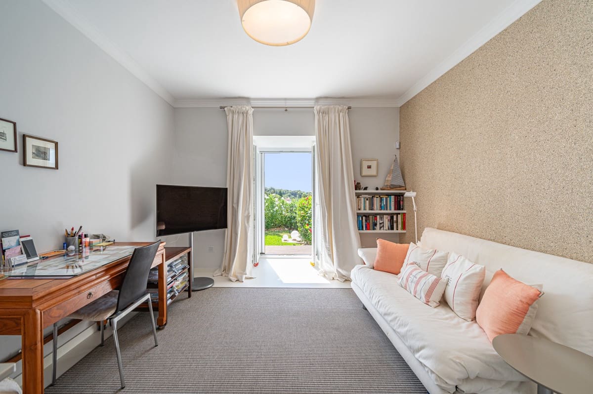 3 soverom Hus til salgs i Golden Mile med svømmebasseng - € 1 350 000 (Ref: 9920671)
