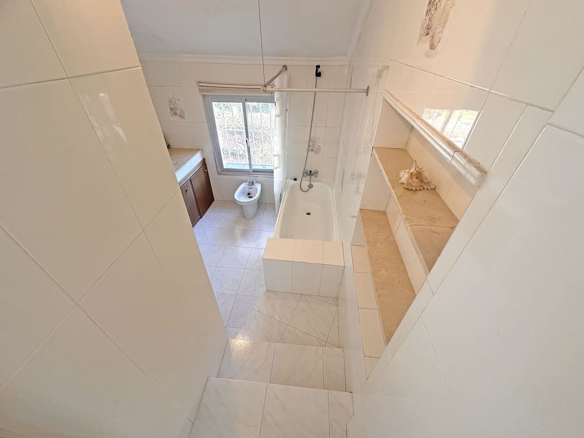 4 camera da letto Villa in vendita in Mijas Costa - 650.000 € (Rif: 9920672)