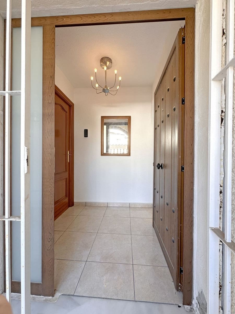 4 camera da letto Villa in vendita in Mijas Costa - 650.000 € (Rif: 9920672)