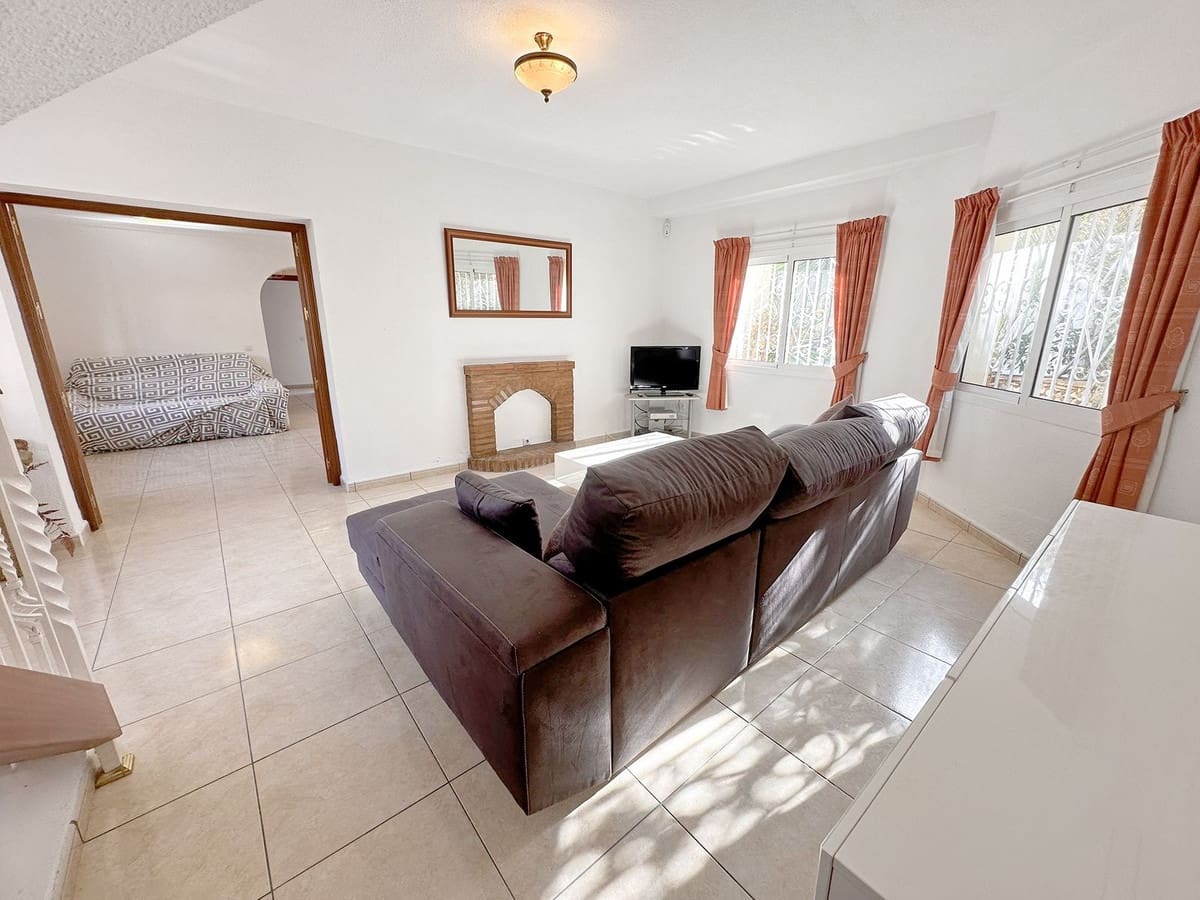 4 camera da letto Villa in vendita in Mijas Costa - 650.000 € (Rif: 9920672)