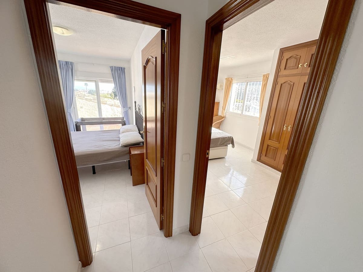 4 camera da letto Villa in vendita in Mijas Costa - 650.000 € (Rif: 9920672)