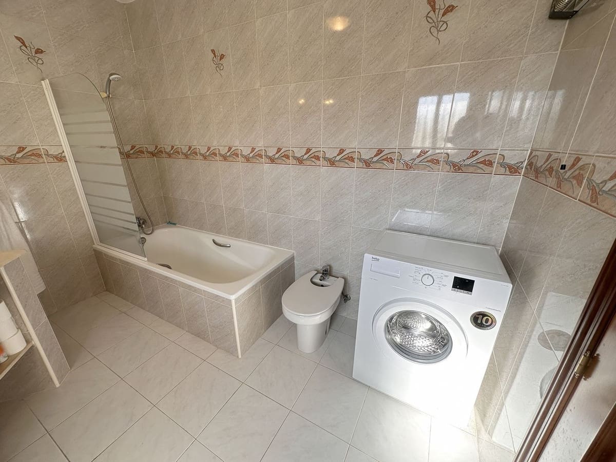 4 camera da letto Villa in vendita in Mijas Costa - 650.000 € (Rif: 9920672)