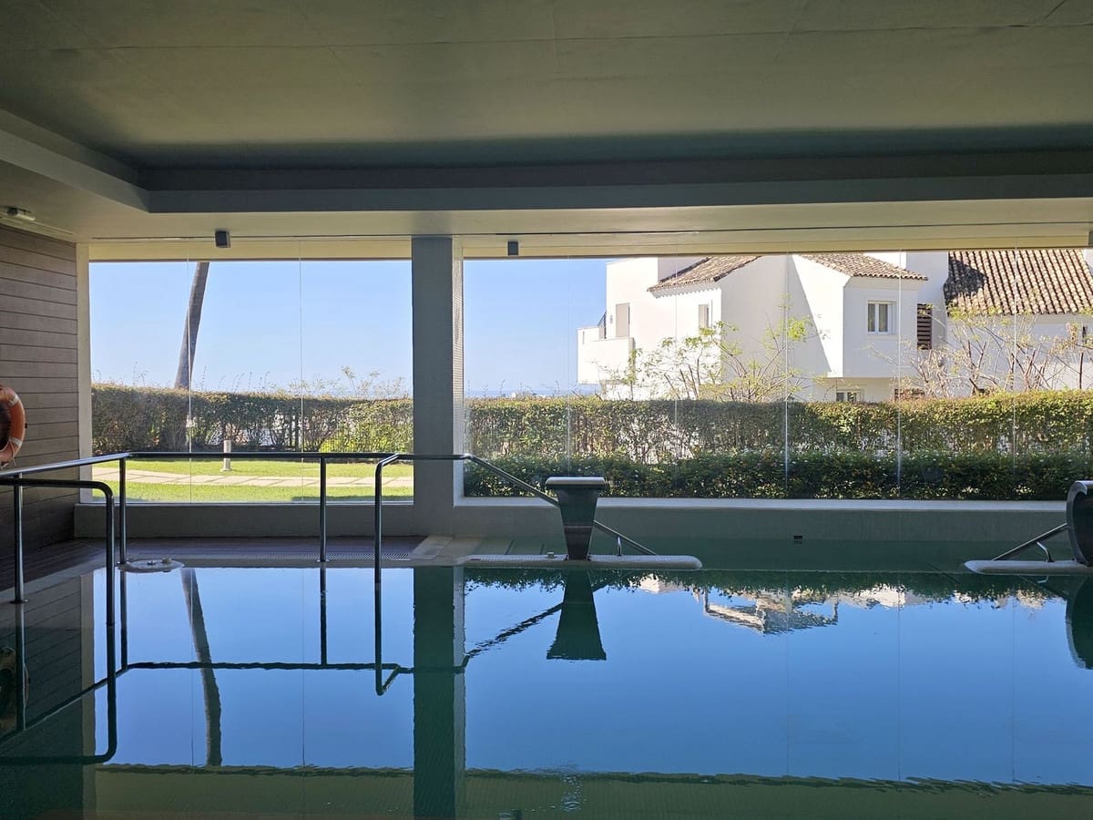 3 slaapkamer Appartement te koop in Benahavis met zwembad - € 825.000 (Ref: 9920674)