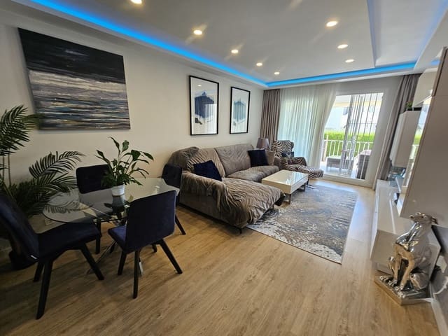 2 slaapkamer Appartement te koop in El Paraiso, Estepona met zwembad - € 330.000 (Ref: 9920675)