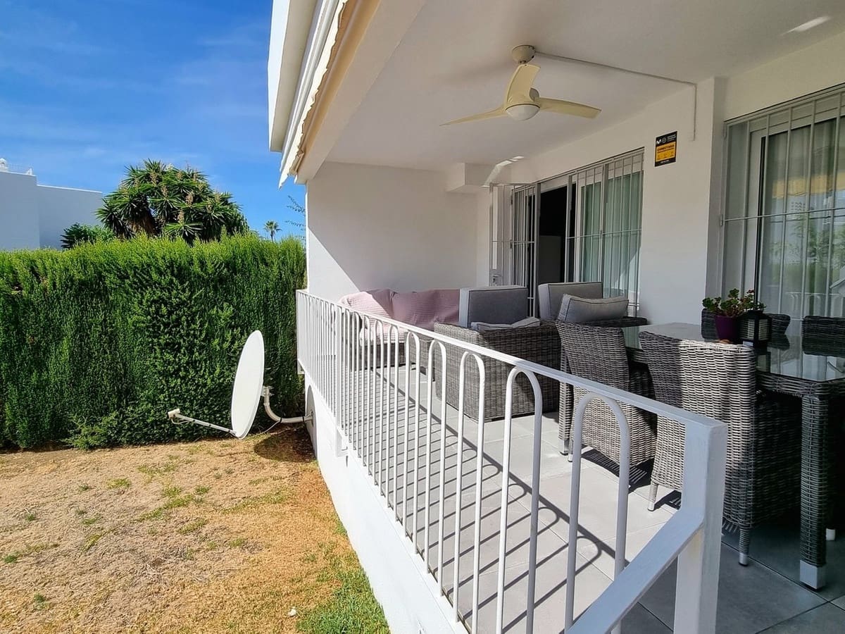 2 slaapkamer Appartement te koop in El Paraiso met zwembad - € 330.000 (Ref: 9920675)