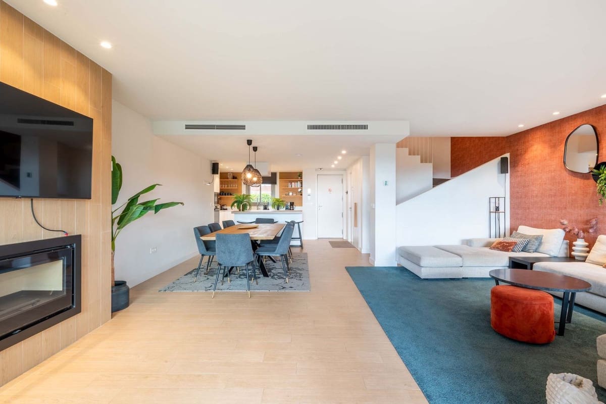 3 Zimmer Haus zu verkaufen in Calahonda mit Pool - 749.000 € (Ref: 9920677)