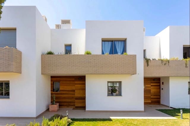 3 quarto Casa em Banda para venda em Calahonda, Mijas com piscina - 749 000 € (Ref: 9920677)