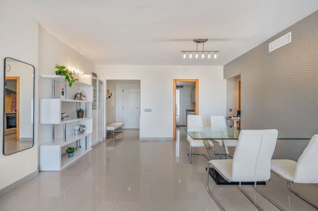 2 slaapkamer Penthouse te koop in Parque Central, Estepona met zwembad - € 459.000 (Ref: 9920679)