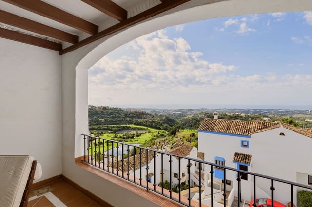 2 soverom Penthouse til salgs i Los Arqueros, Benahavís med svømmebasseng - € 385 000 (Ref: 9920680)