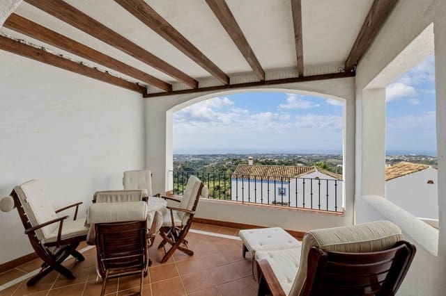 2 soverom Penthouse til salgs i Los Arqueros, Benahavís med svømmebasseng - € 385 000 (Ref: 9920680)