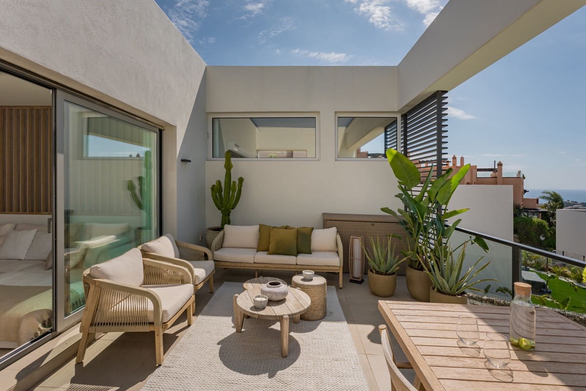 3 chambre Maison de Ville à vendre à Riviera del Sol avec piscine - 850 000 € (Ref: 9920681)