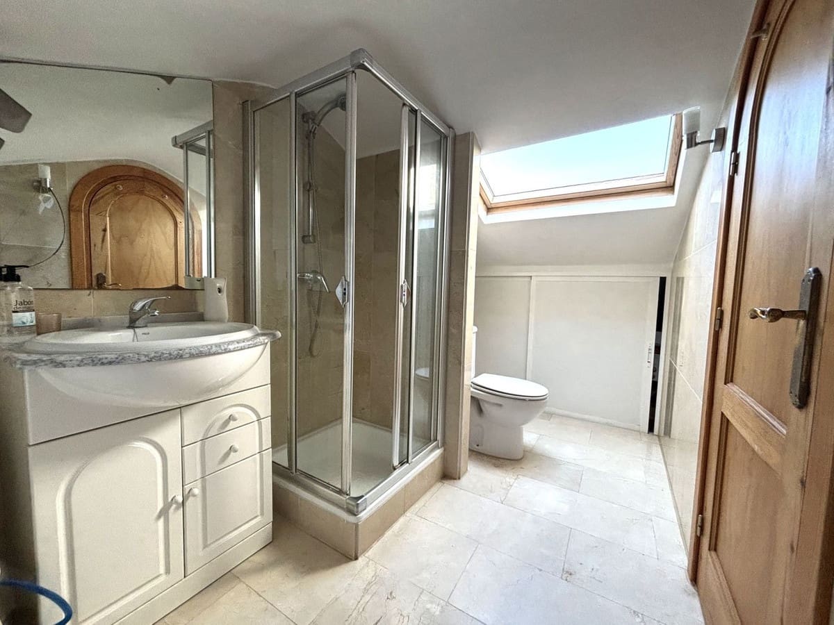 4 chambre Maison de Ville à vendre à San Pedro de Alcantara avec piscine - 580 000 € (Ref: 9920682)