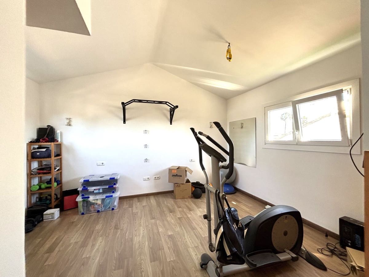 4 chambre Maison de Ville à vendre à San Pedro de Alcantara avec piscine - 580 000 € (Ref: 9920682)