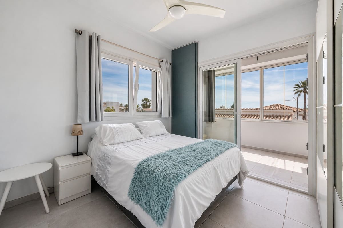 3 soverom Villa til salgs i Costalita med svømmebasseng - € 1 495 000 (Ref: 9920684)