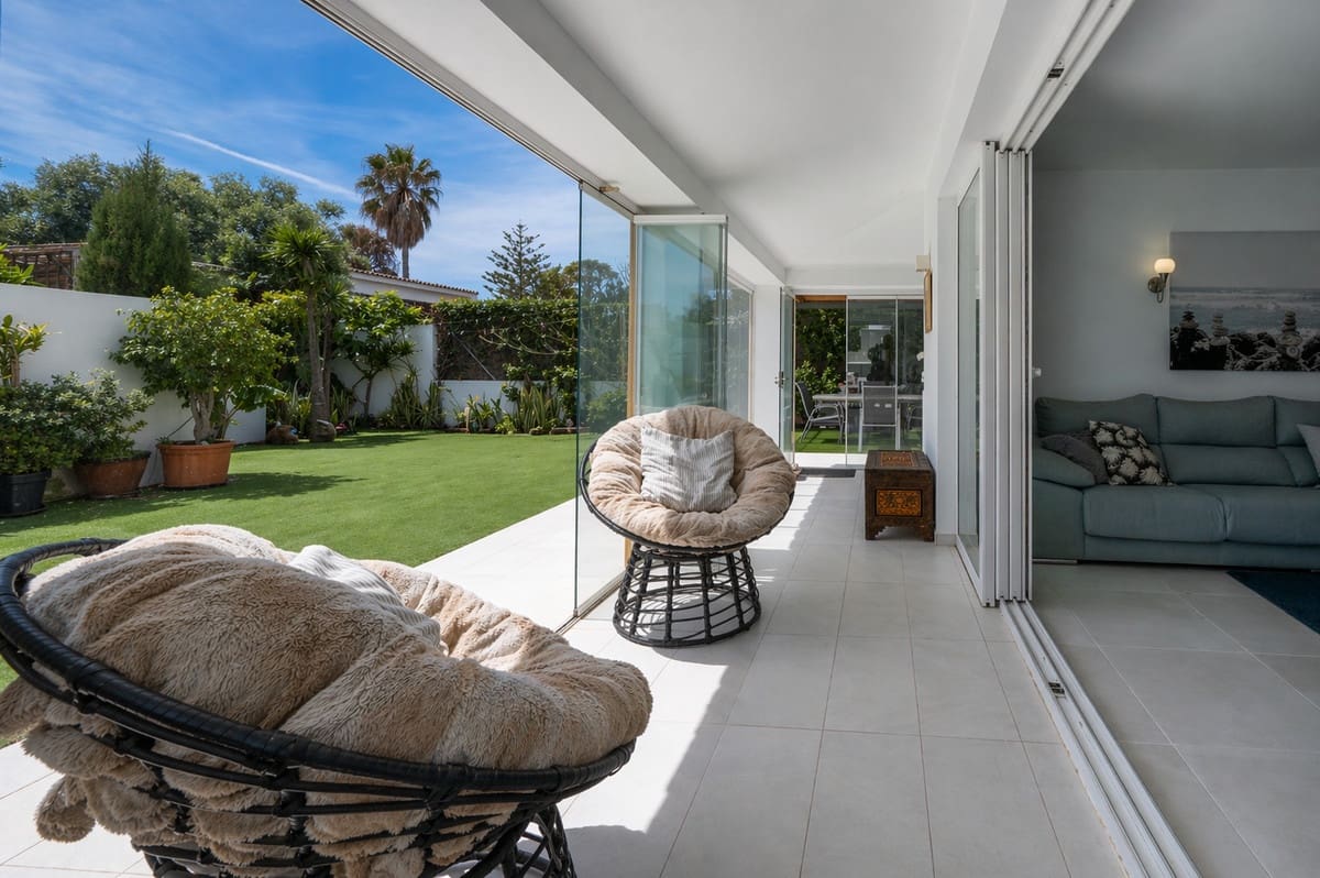 3 soverom Villa til salgs i Costalita med svømmebasseng - € 1 495 000 (Ref: 9920684)