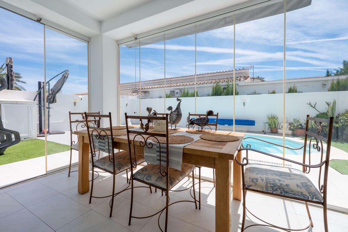 3 soverom Villa til salgs i Costalita med svømmebasseng - € 1 495 000 (Ref: 9920684)