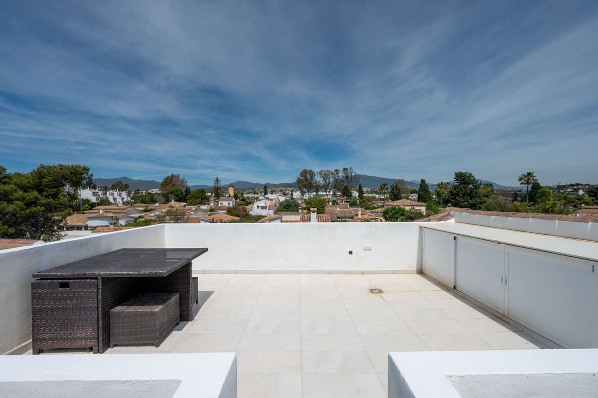 3 soverom Villa til salgs i Costalita med svømmebasseng - € 1 495 000 (Ref: 9920684)