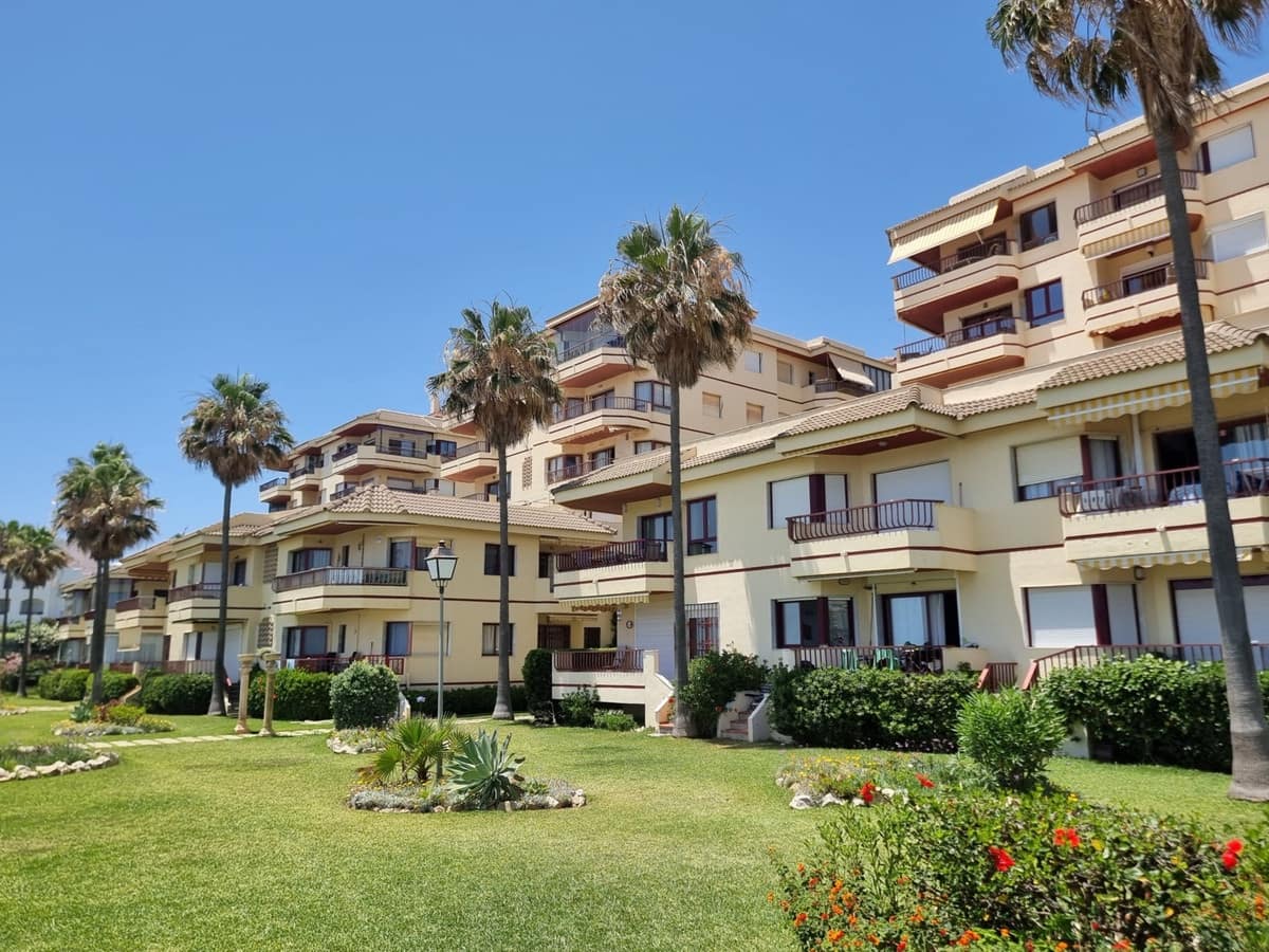 Apartamento de 1 habitación en Riviera del Sol en venta con piscina - 295.000 € (Ref: 9922603)