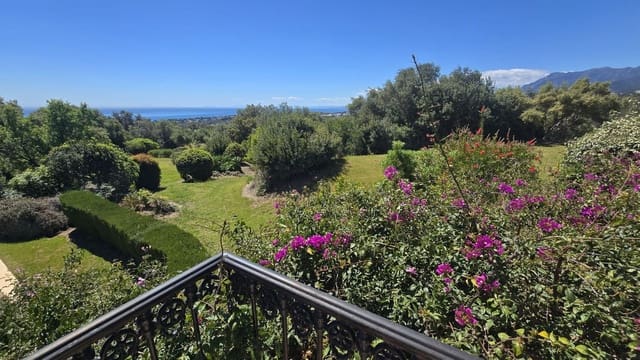 7 bedroom Villa for sale in El Rosario, Marbella with pool - € 3,500,000 (Ref: 9922605)