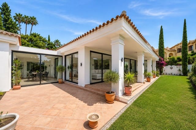 2 sovrum Villa till salu i Benahavís pueblo, Benahavís med pool - 1 148 000 € (Ref: 9922607)