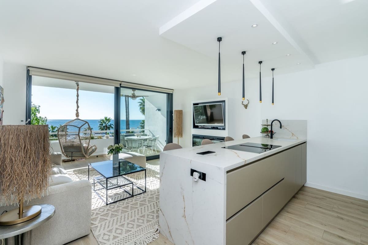 1 Zimmer Apartment zu verkaufen in Mijas Costa mit Pool - 599.000 € (Ref: 9954479)