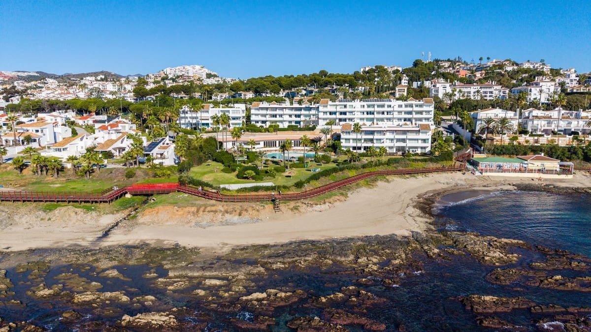 1 Zimmer Apartment zu verkaufen in Mijas Costa mit Pool - 599.000 € (Ref: 9954479)