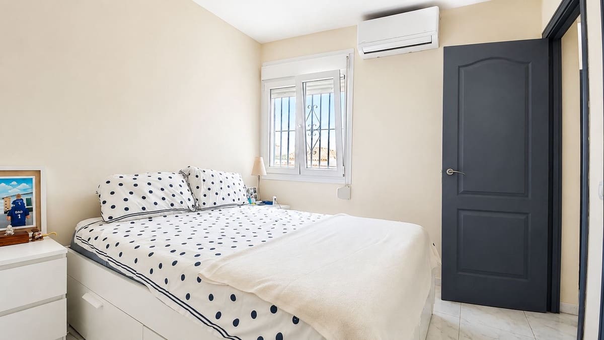 2 bedroom Villa for sale in El Faro with pool - € 475,000 (Ref: 9987089)