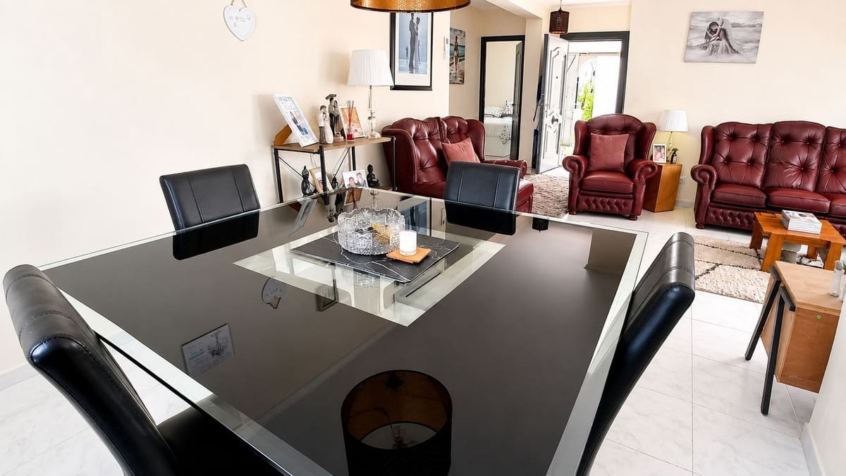 2 bedroom Villa for sale in El Faro with pool - € 475,000 (Ref: 9987089)