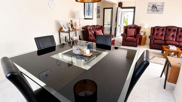 2 bedroom Villa for sale in El Faro, Mijas with pool - € 475,000 (Ref: 9987089)