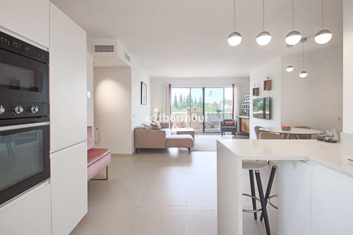 3 bedroom Penthouse for sale in Golden Mile with pool - € 795,000 (Ref: 9987093)