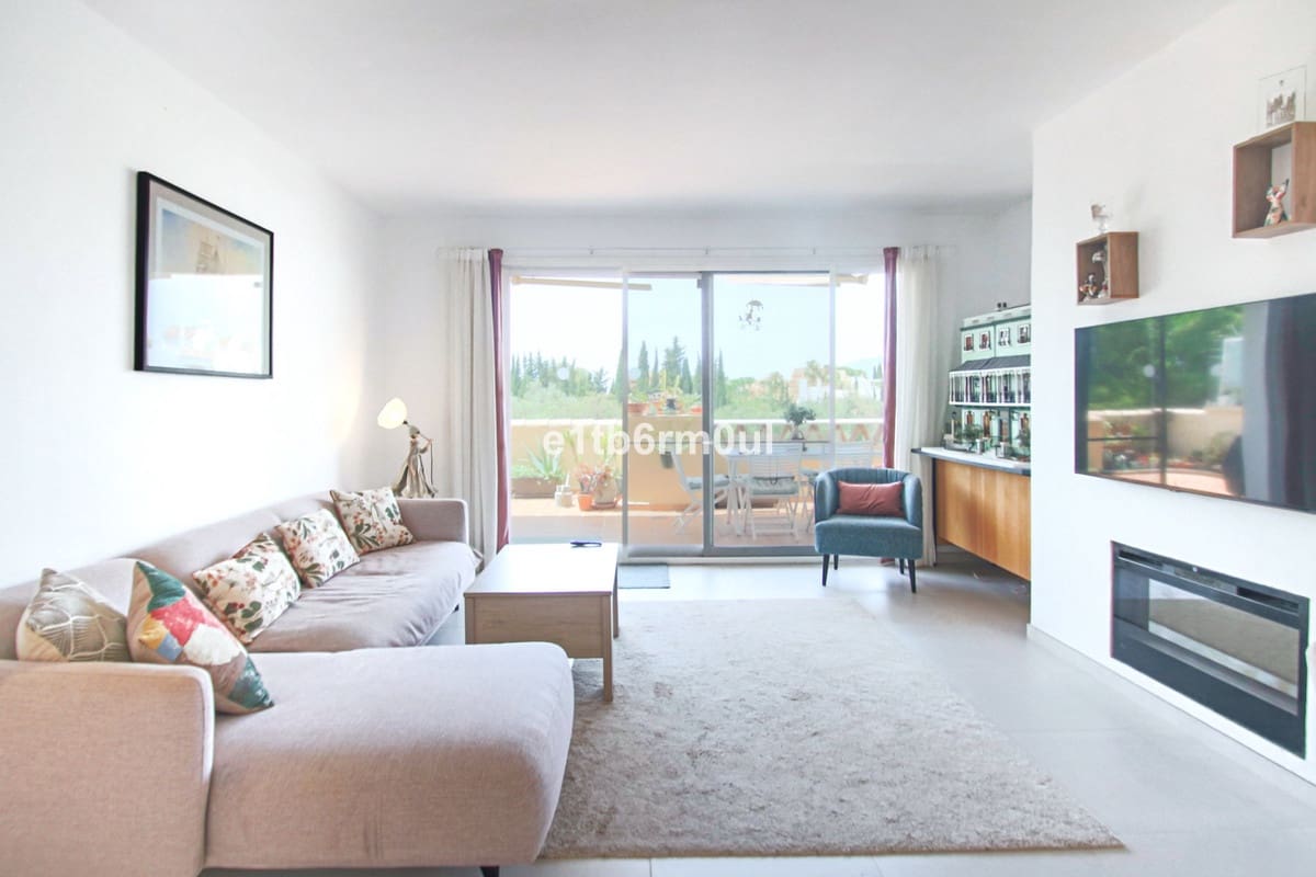 3 bedroom Penthouse for sale in Golden Mile with pool - € 795,000 (Ref: 9987093)