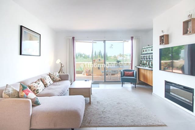 3 bedroom Penthouse for sale in Lomas De Marbella, Marbella with pool - € 795,000 (Ref: 9987093)