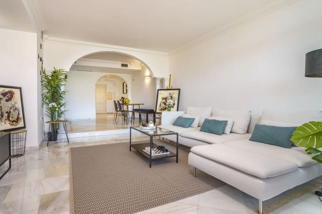 2 soverom Leilighet til salgs i Puerto Banus, Marbella med svømmebasseng - € 595 000 (Ref: 9987095)