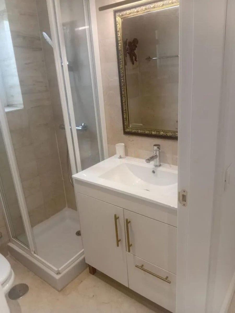 2 Zimmer Apartment zu verkaufen in Golden Mile mit Pool - 895.000 € (Ref: 9987098)