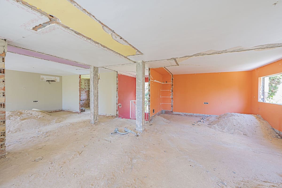 4 soverom Villa til salgs i Marbella med svømmebasseng - € 1 325 000 (Ref: 9999839)