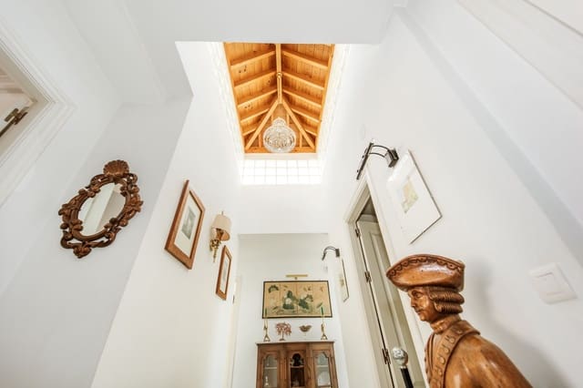 4 slaapkamer Finca/Landhuis te koop in La Herradura, Almuñécar met zwembad garage - € 1.750.000 (Ref: 8337104)