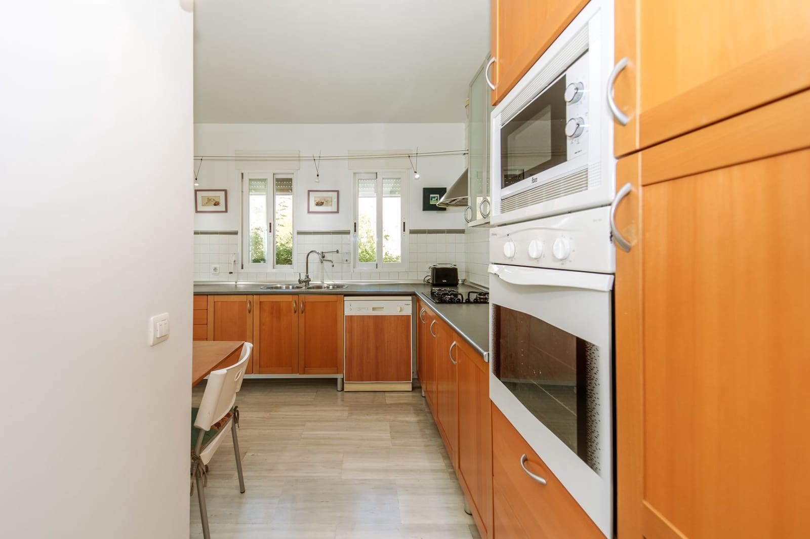 4 bedroom Finca/Country House for sale in La Herradura with pool garage - € 1,750,000 (Ref: 8337104)