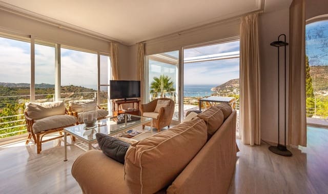 4 slaapkamer Finca/Landhuis te koop in La Herradura, Almuñécar met zwembad garage - € 1.750.000 (Ref: 8337104)