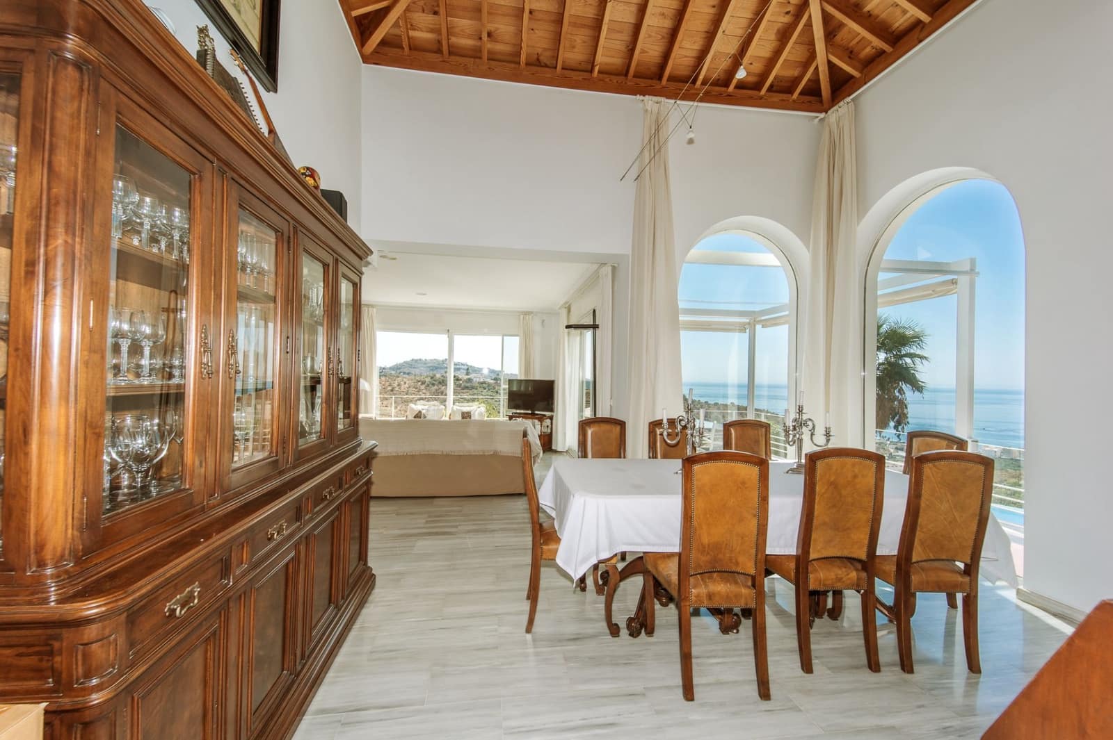 4 bedroom Finca/Country House for sale in La Herradura with pool garage - € 1,750,000 (Ref: 8337104)