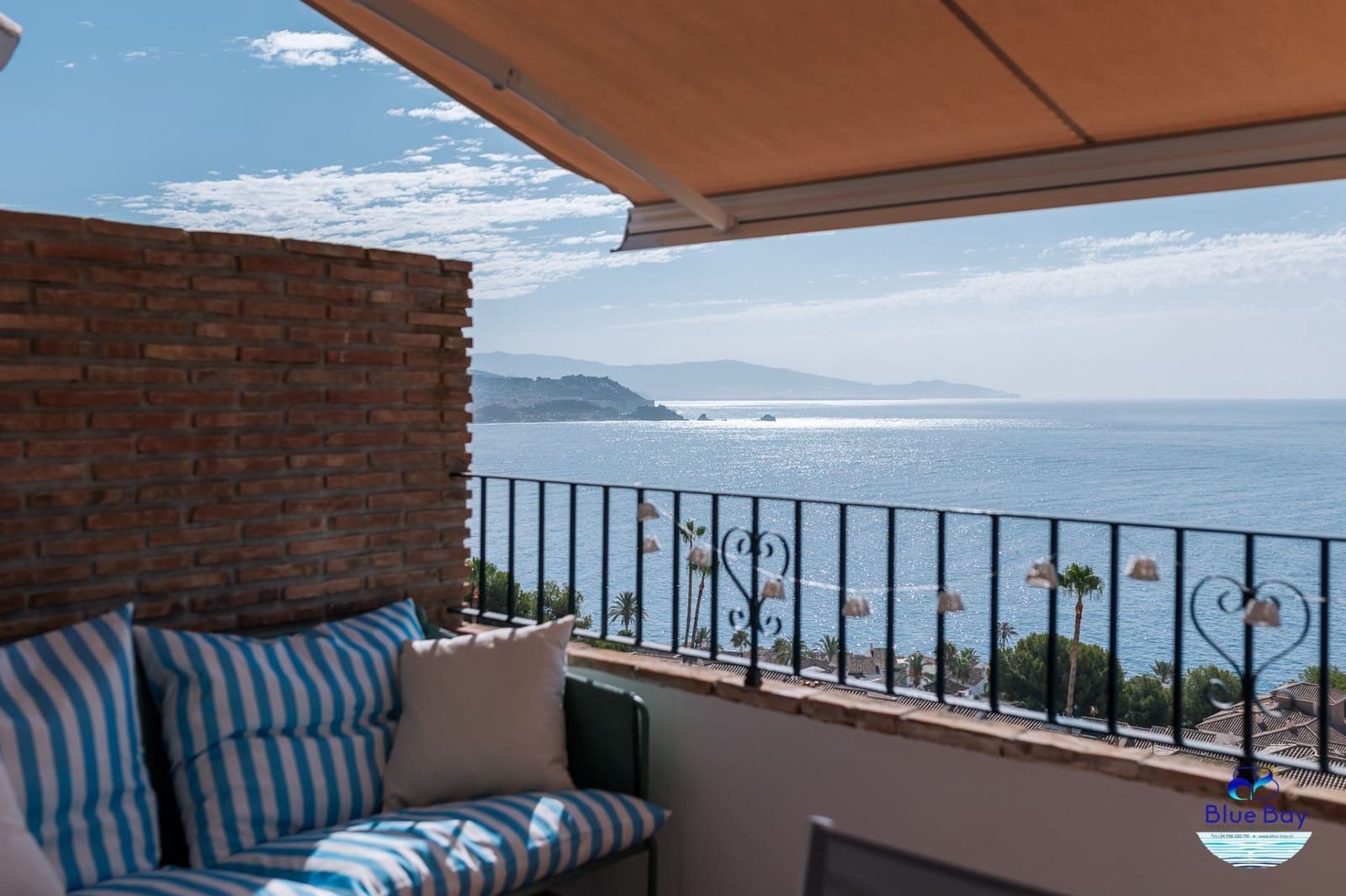 2 bedroom Apartment for rent in La Herradura with pool garage - € 1,400 (Ref: 8559381)