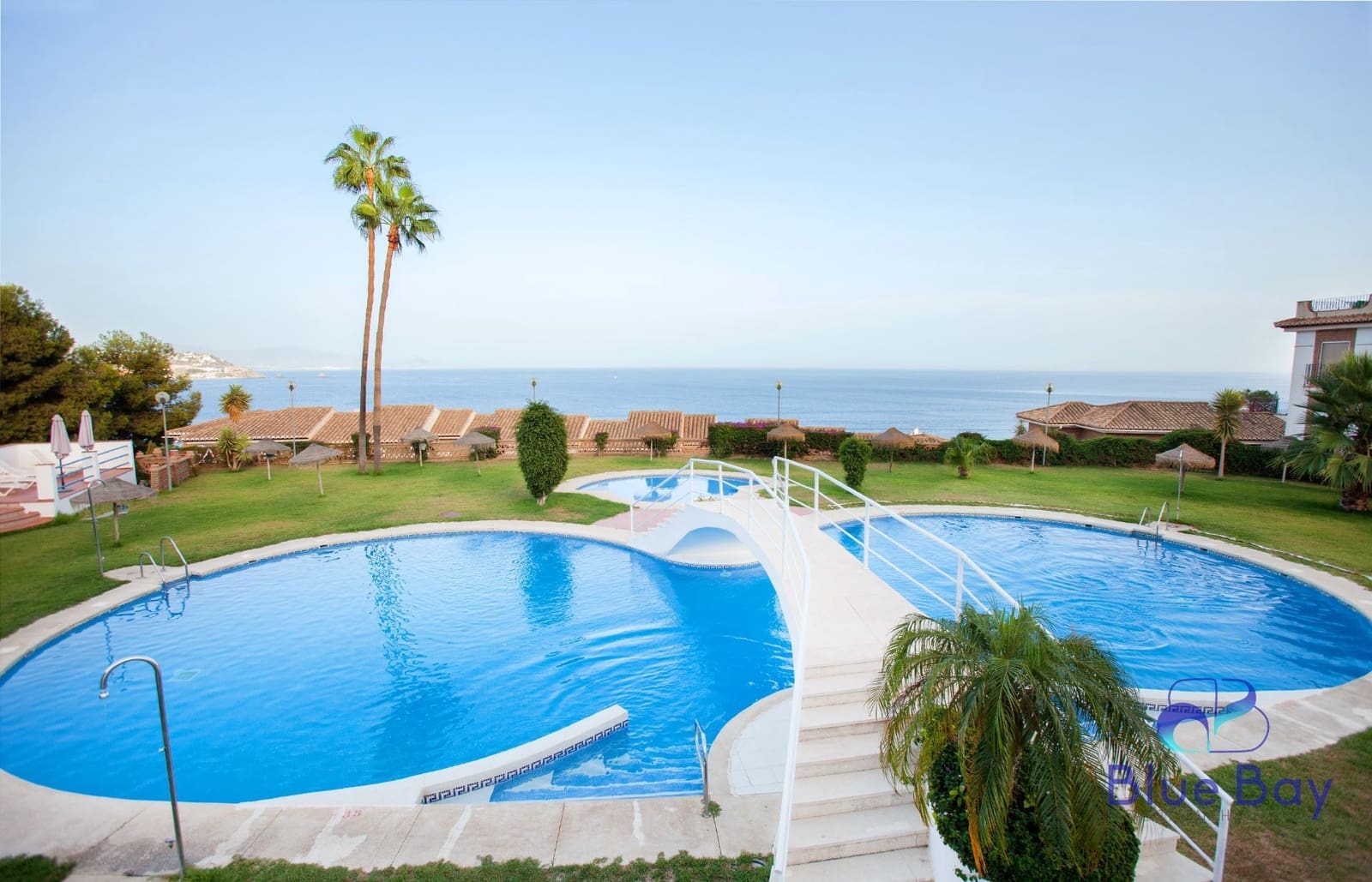 2 bedroom Apartment for rent in La Herradura with pool garage - € 1,400 (Ref: 8559381)