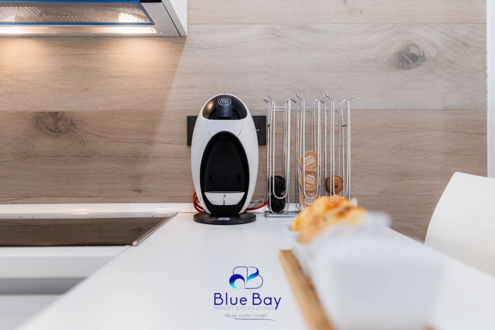 2 soveværelse Lejlighed til leje i La Herradura med garage - € 1.350 (Ref: 8677499)