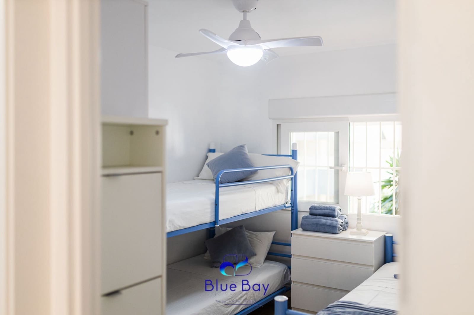 2 soveværelse Lejlighed til leje i La Herradura med garage - € 1.350 (Ref: 8677499)