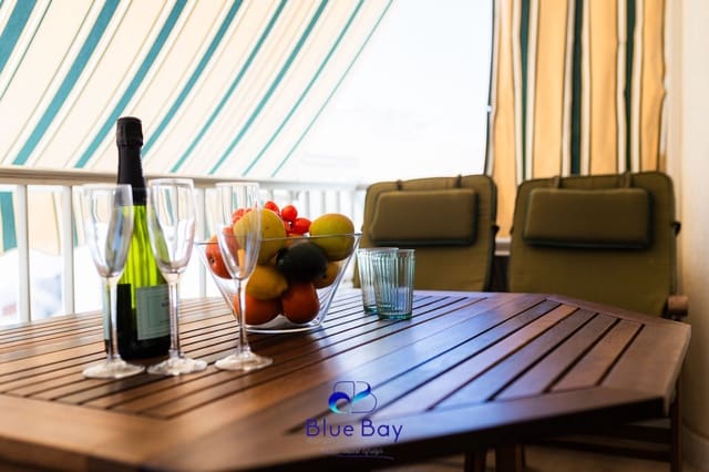 2 bedroom Apartment for rent in La Herradura, Almuñécar with garage - € 1,350 (Ref: 8677499)