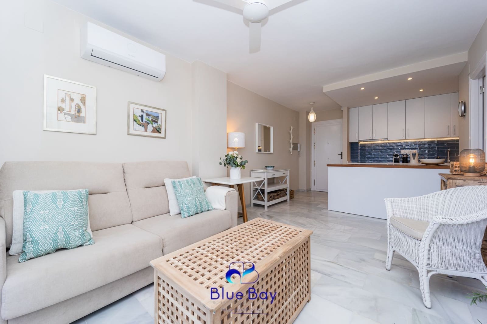 1 sovrum Lägenhet att hyra i La Herradura med pool garage - 1 200 € (Ref: 8699381)