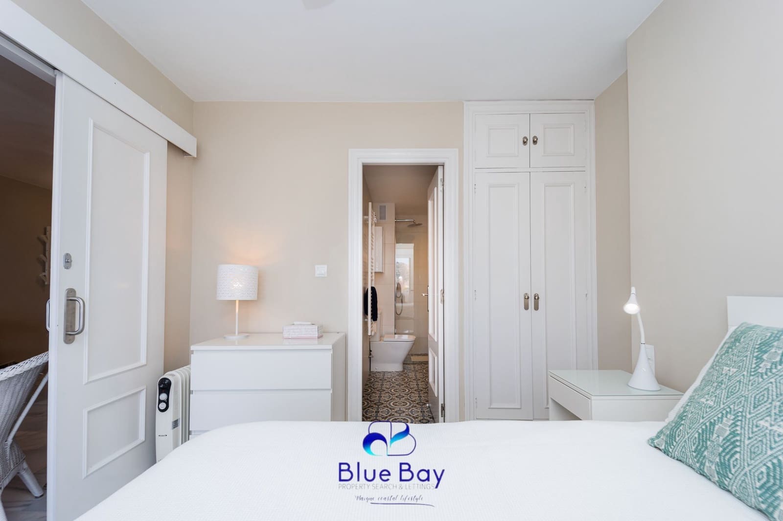 1 sovrum Lägenhet att hyra i La Herradura med pool garage - 1 200 € (Ref: 8699381)