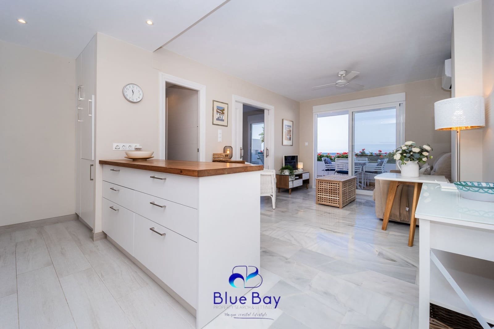 1 sovrum Lägenhet att hyra i La Herradura med pool garage - 1 200 € (Ref: 8699381)